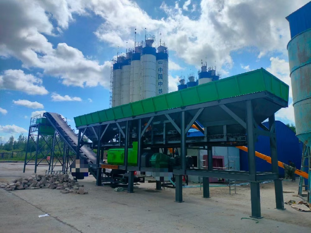 湖北仙桃客户购买120混凝土搅拌站